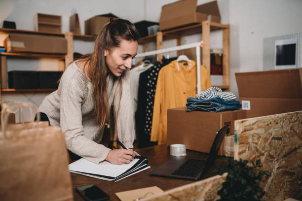 Why Fashion Industry Must Embrace Supply Chain Data Management?